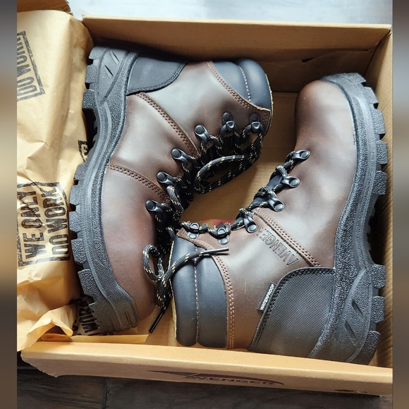 Men's Avenger 6" Steel Toe WP Work Boot A8225 builder ST. Size: 7.0 Med. - Picture 14 of 14